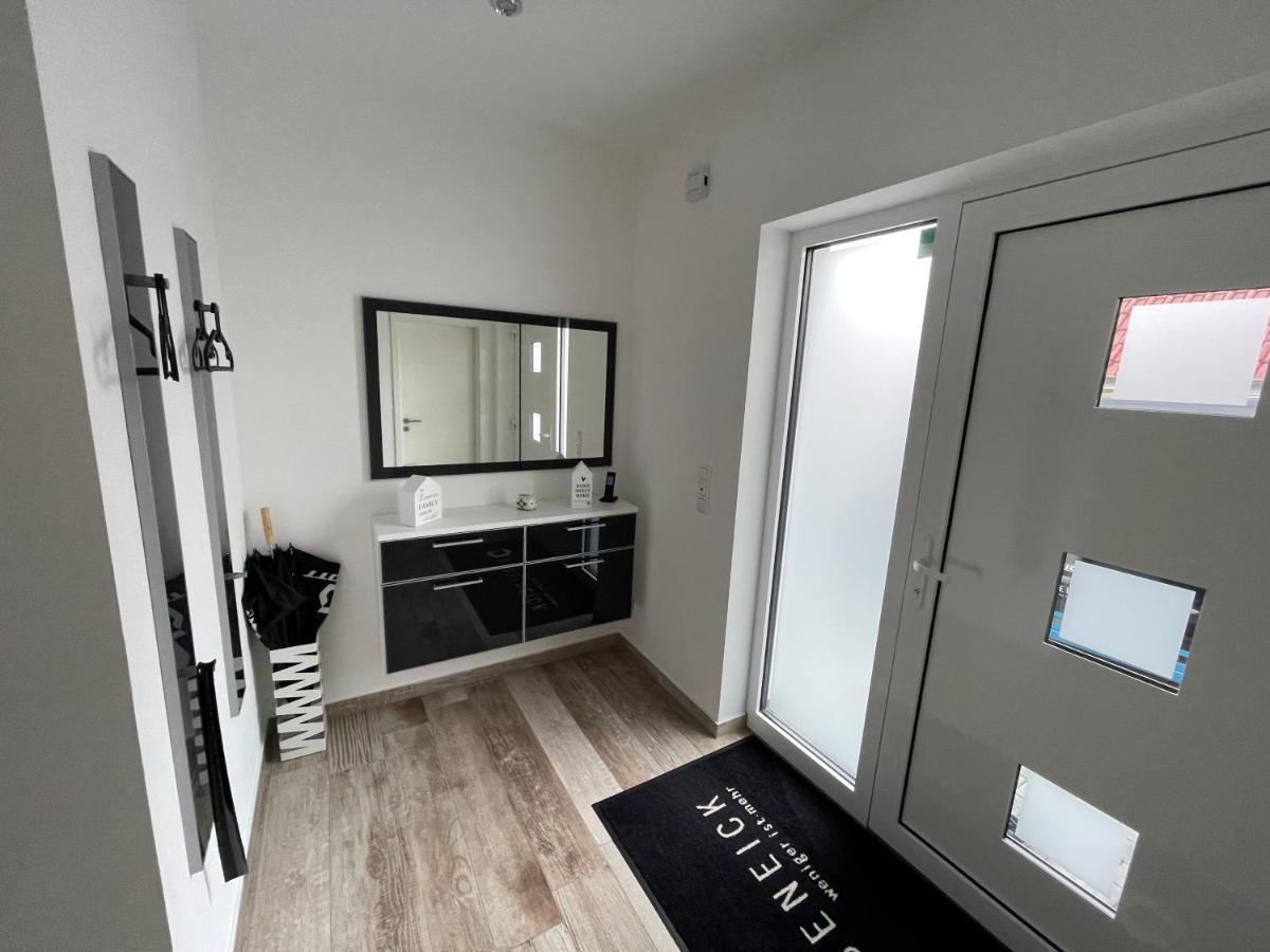 Ferienhaus Meerzeit 바슈토르프 외부 사진